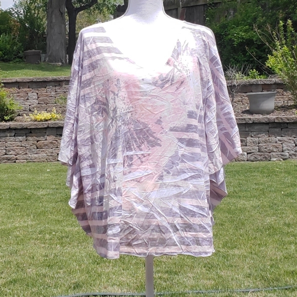 INC International Concepts Tops - 🌟 3 for $15 Deal! 🌟INC pink white rhinestones batwings top 3X